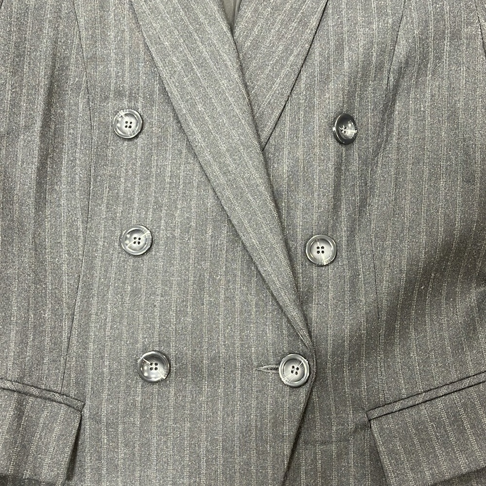 NWOT Le Chateau Button Blazer - Picture 4 of 13